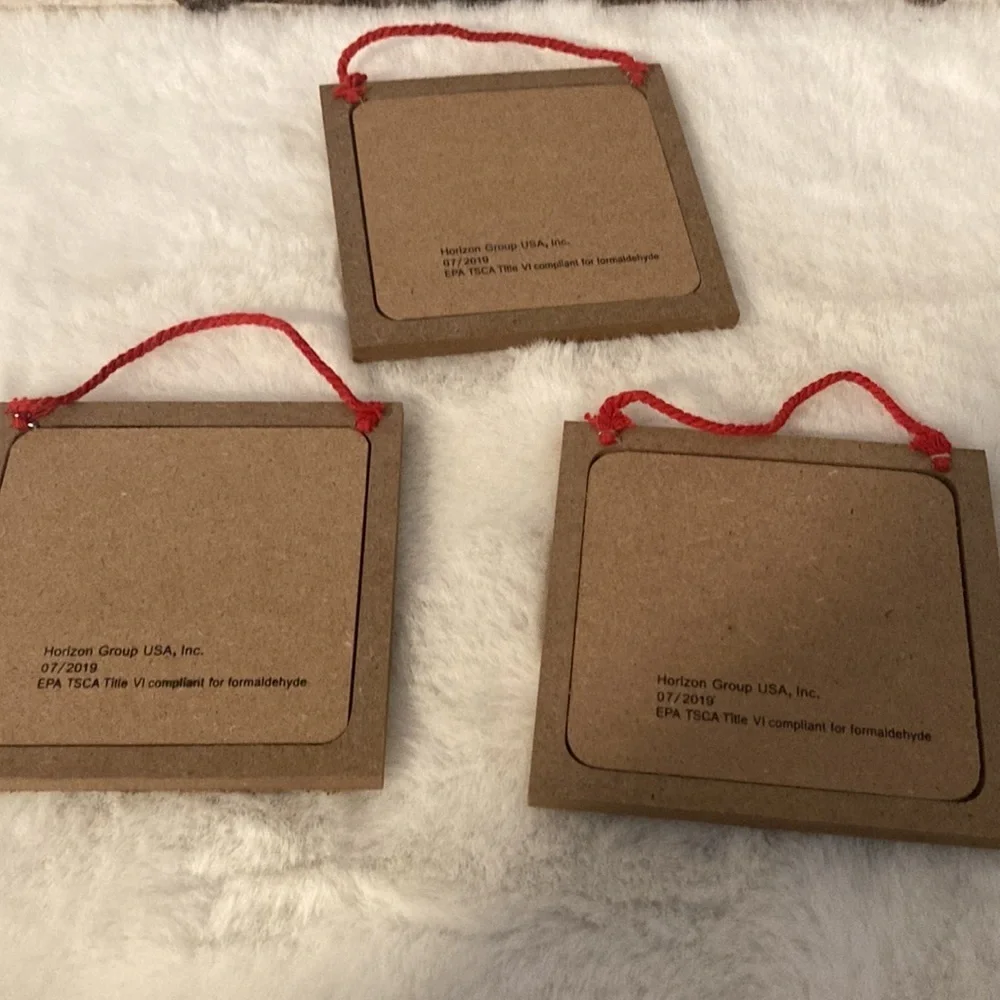Target BP 2019 Mini Hanging Christmas Signs